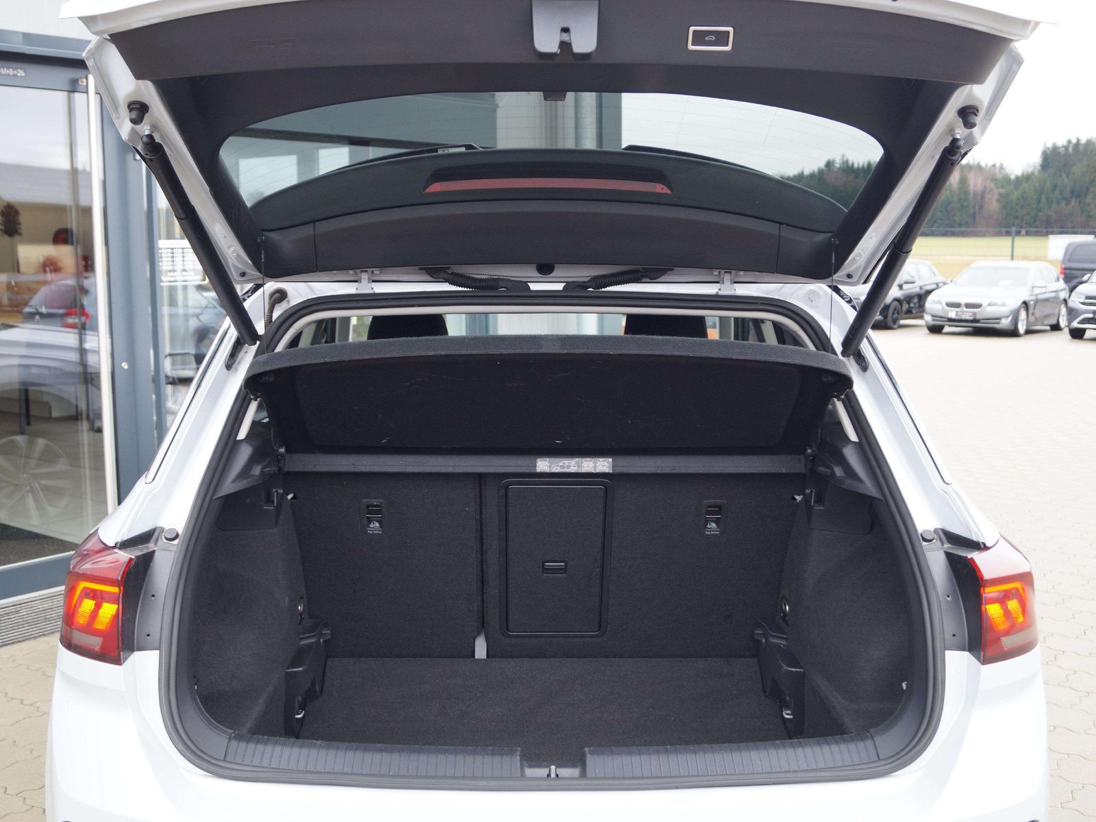 Volkswagen T-Roc United foto 15