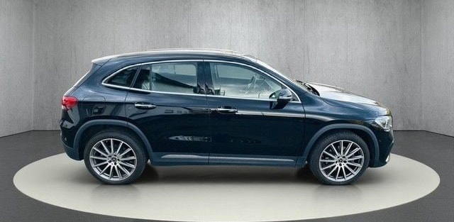 Mercedes-Benz GLA 250 e 8G-DCT*AMG Line*Panorama*Head-Up Di foto 4