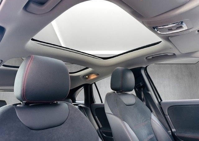 Mercedes-Benz GLA 250 e 8G-DCT*AMG Line*Panorama*Head-Up Di foto 9