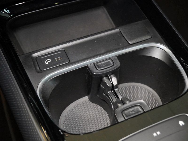 Mercedes-Benz B 250 e KAMERA SPUR PDC SHZ foto 18