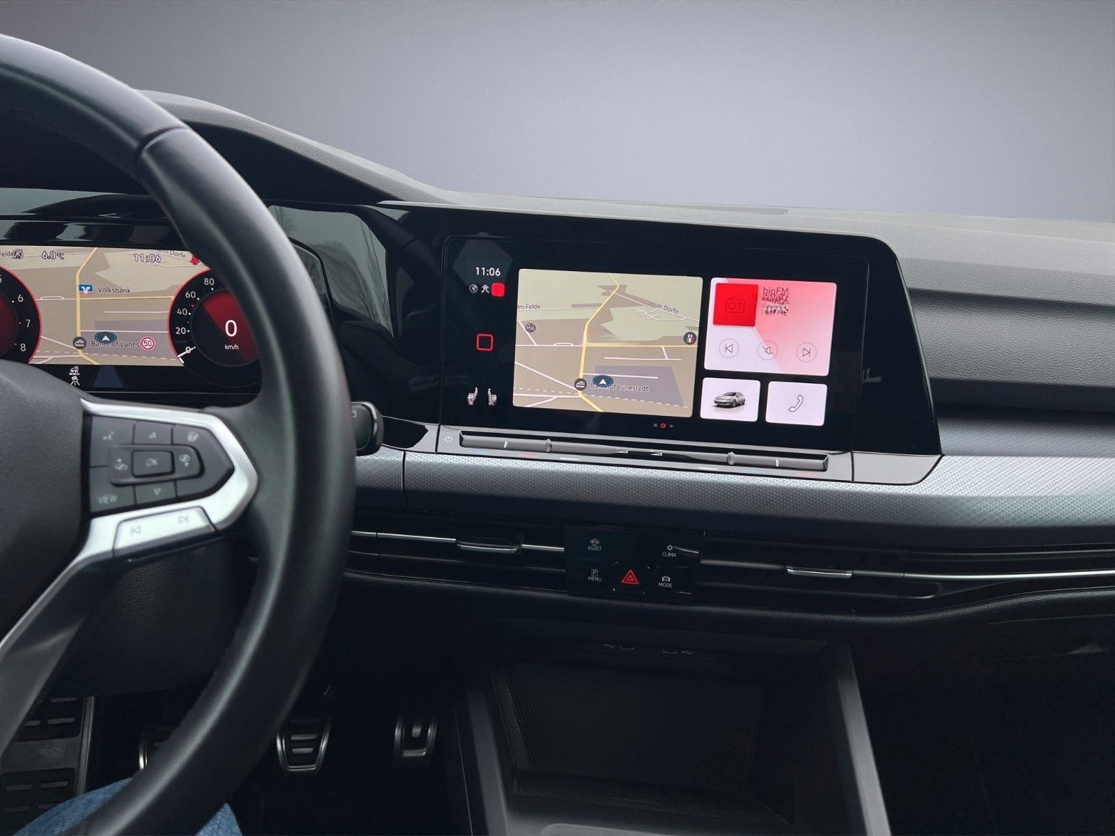 Volkswagen Golf VIII 1.5 TSI 110 KW Active Standhzg. Navi foto 12