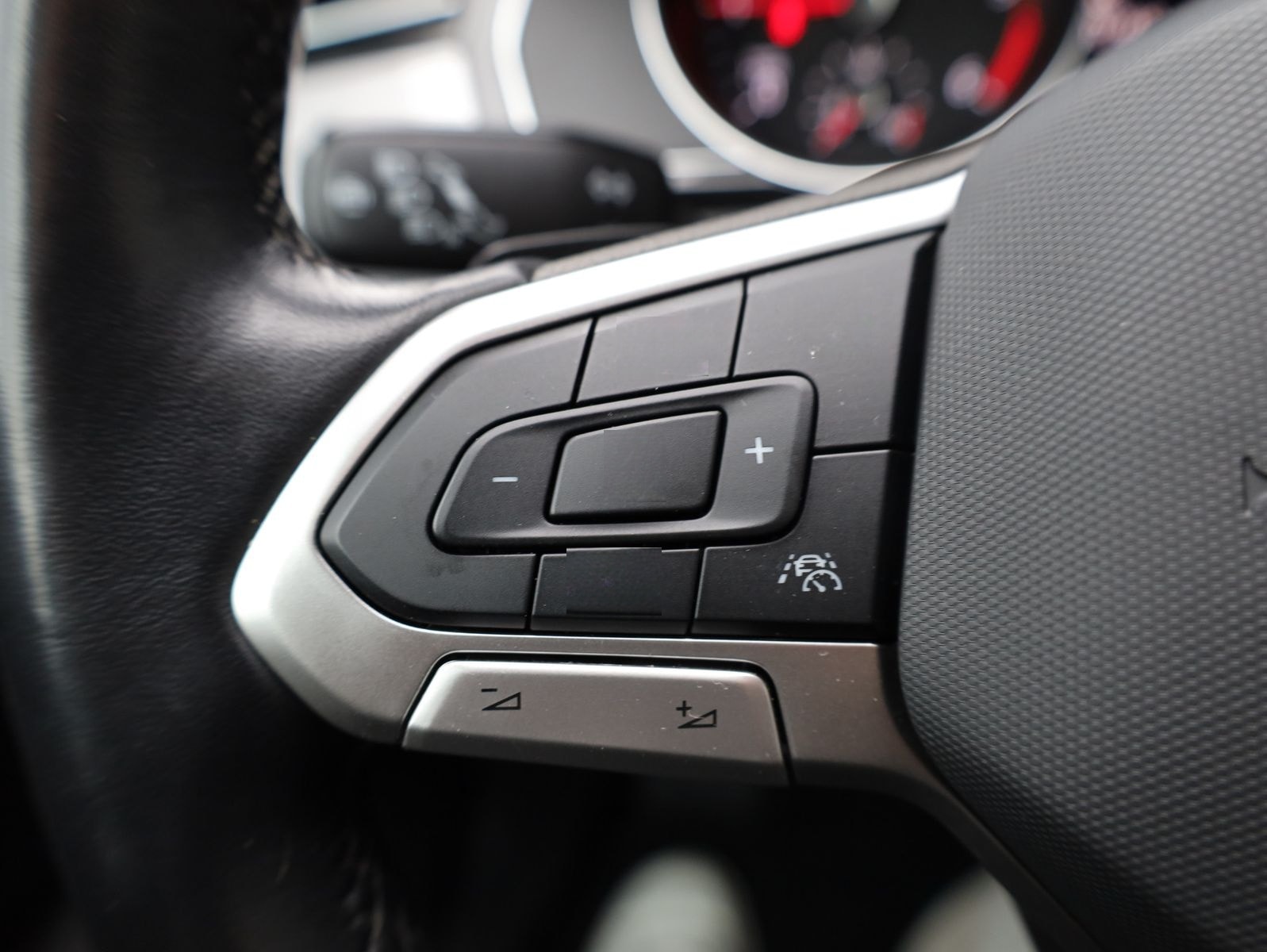 Volkswagen Passat Variant 2.0 TDI Business*AppleCar*CAM*AHK foto 24