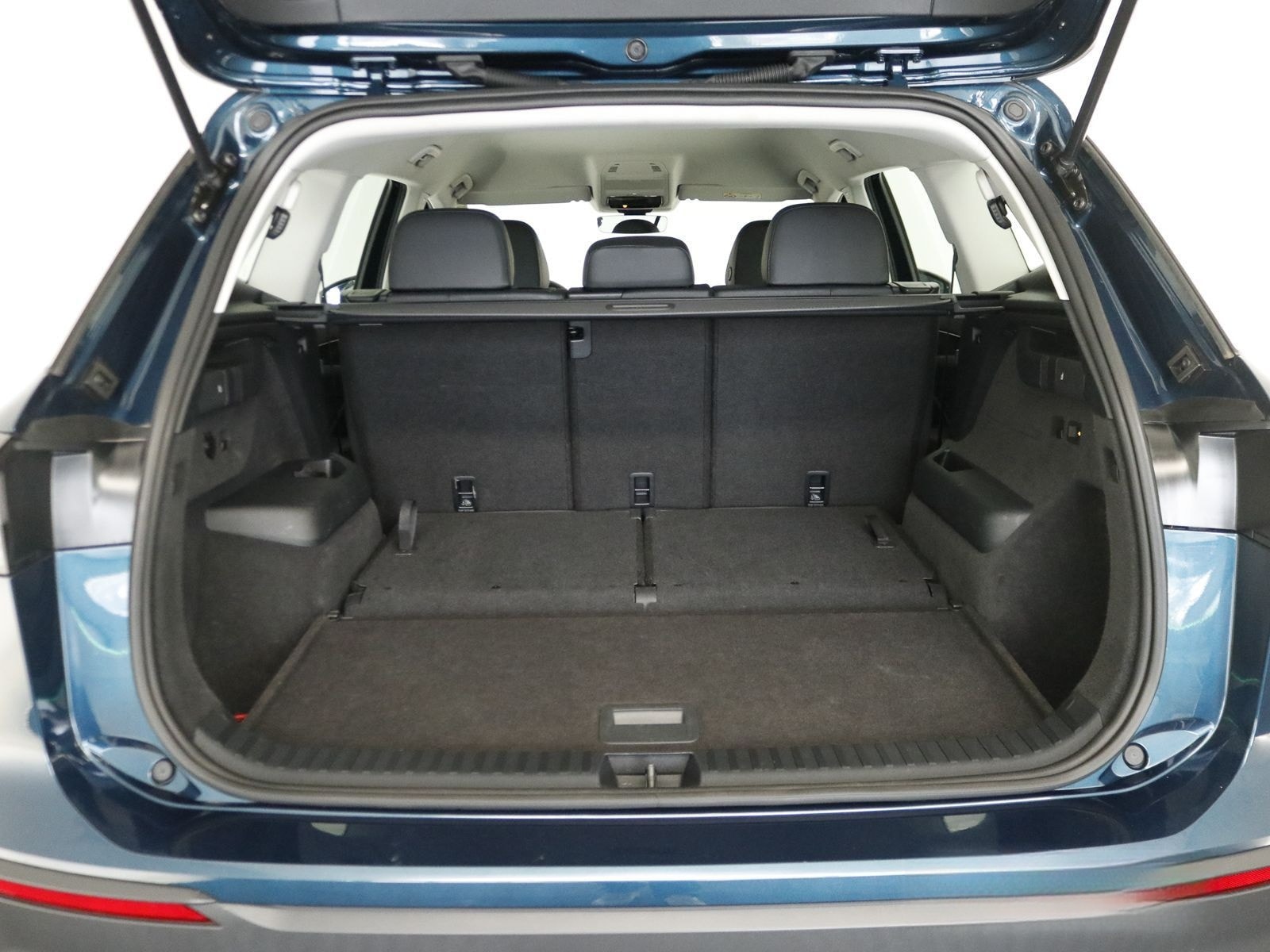 Volkswagen Tayron Life 1.5 eTSI 7-Sitzer IQ.Light IQ.Drive foto 25