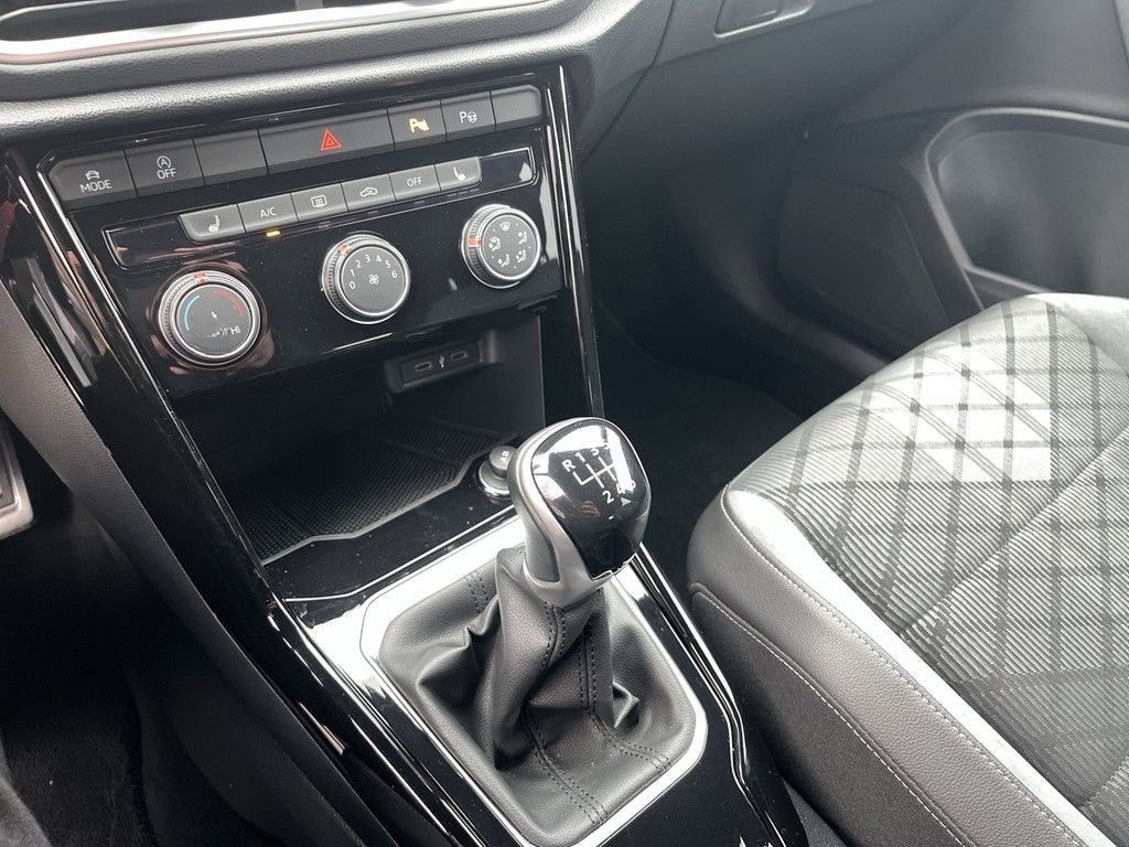 Volkswagen T-Roc 1.0 TSI R-Line LED SHZ PDC foto 19