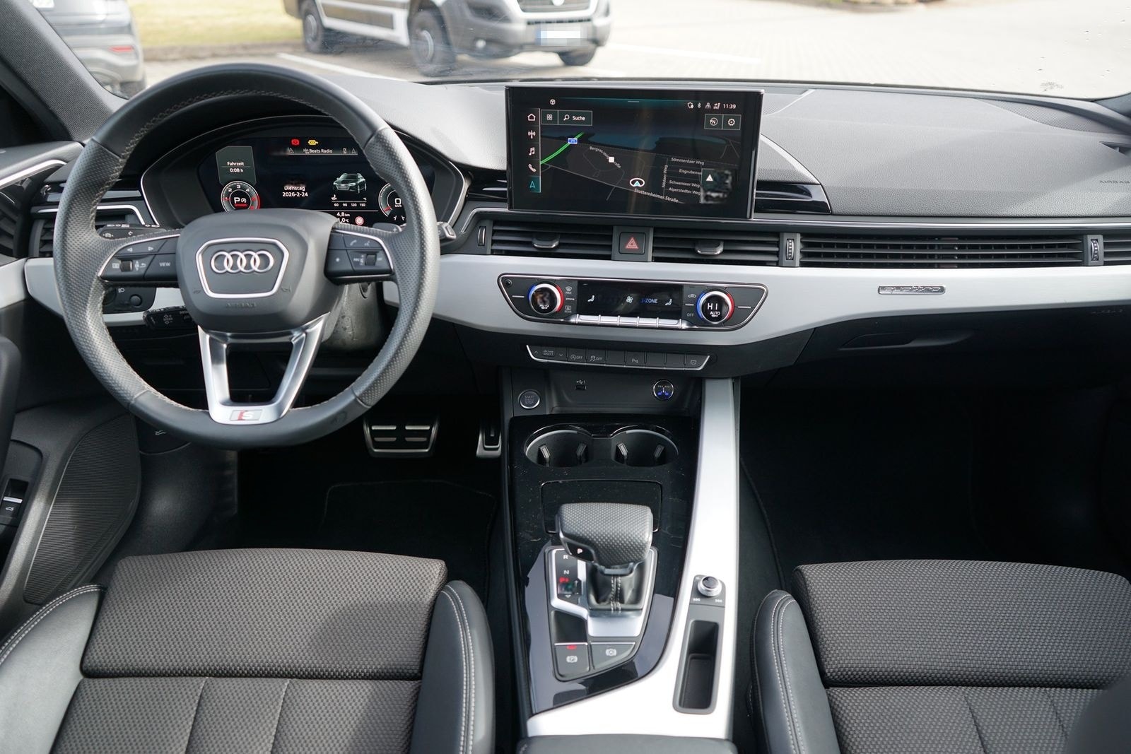 Audi A4 Avant 40 TDI S-Line quattro Aut. LED ACC Navi foto 16