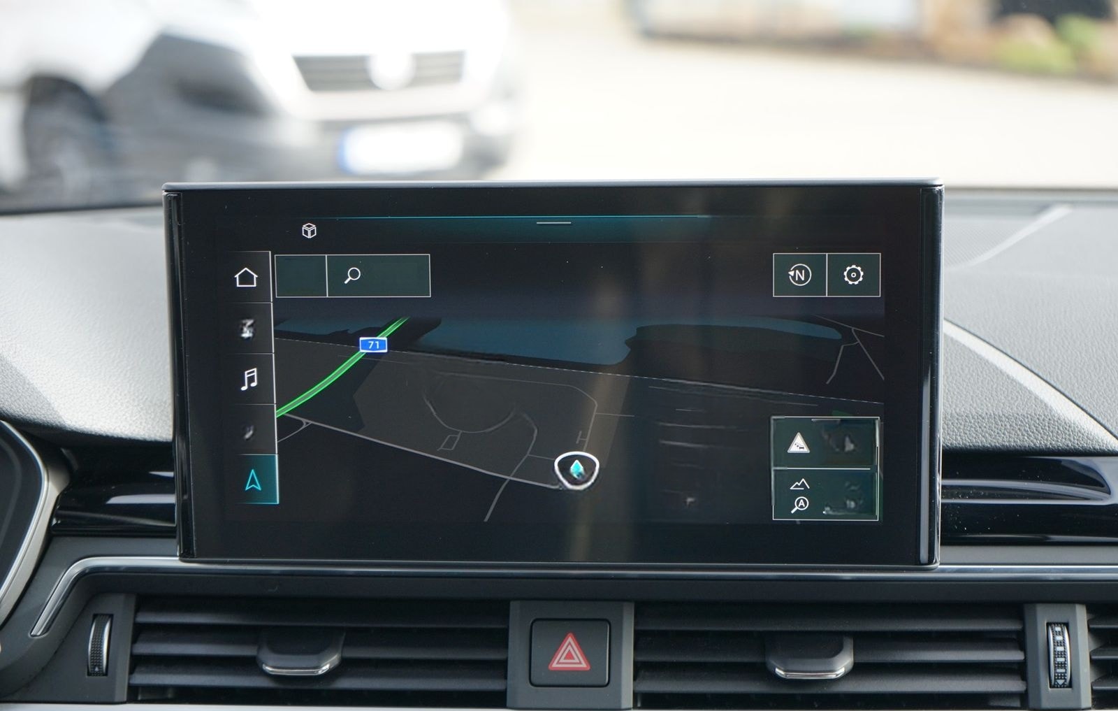 Audi A4 Avant 40 TDI S-Line quattro Aut. LED ACC Navi foto 19