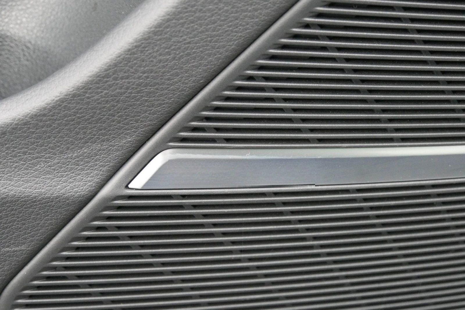 Audi RS Q8 HD-Matrix Pano B&O STHZG Luft foto 13