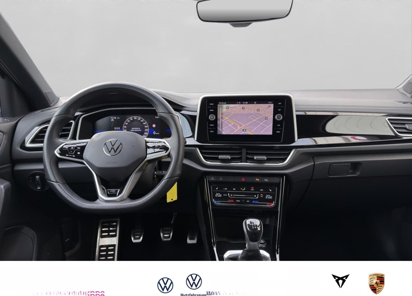 Volkswagen T-Roc R-Line 1.0 TSI  Navi+RK+ErgoActive+CarPlay foto 12