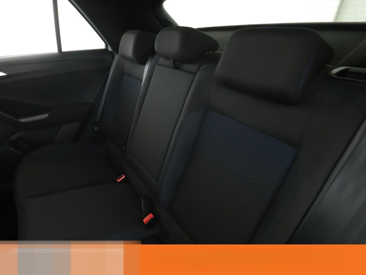 Volkswagen T-Roc 1.5 TSI ACT United Aut.*NAV*LED*ACC*PDC*SH foto 14