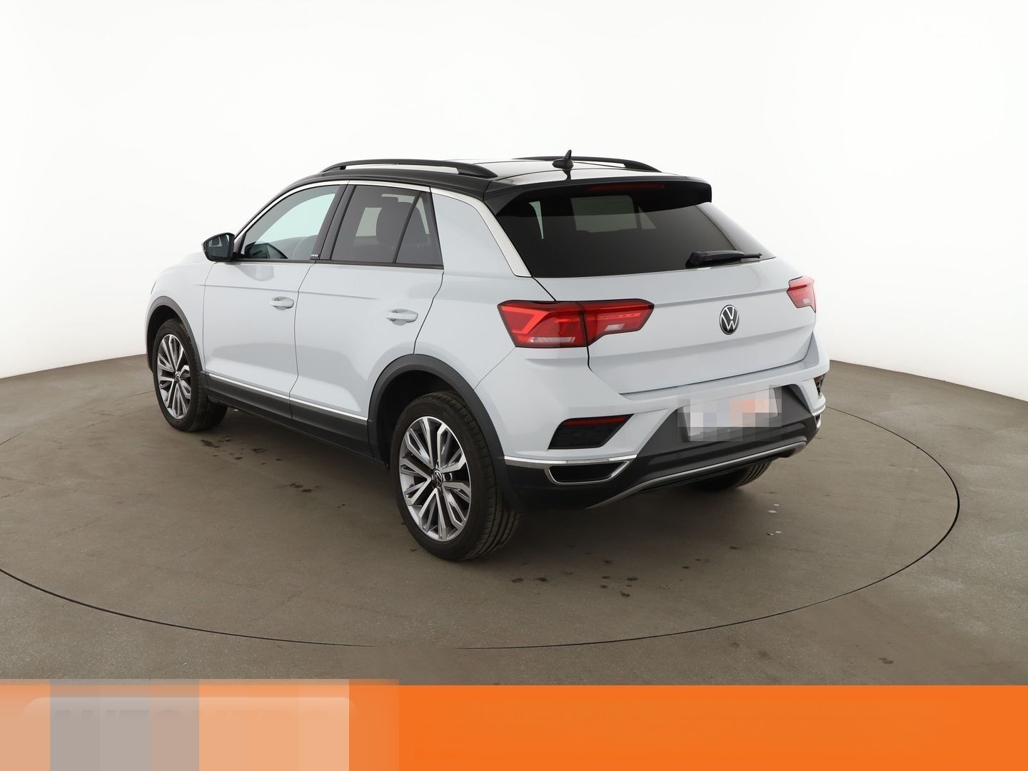 Volkswagen T-Roc 1.5 TSI ACT United Aut.*NAV*LED*ACC*PDC*SH foto 4