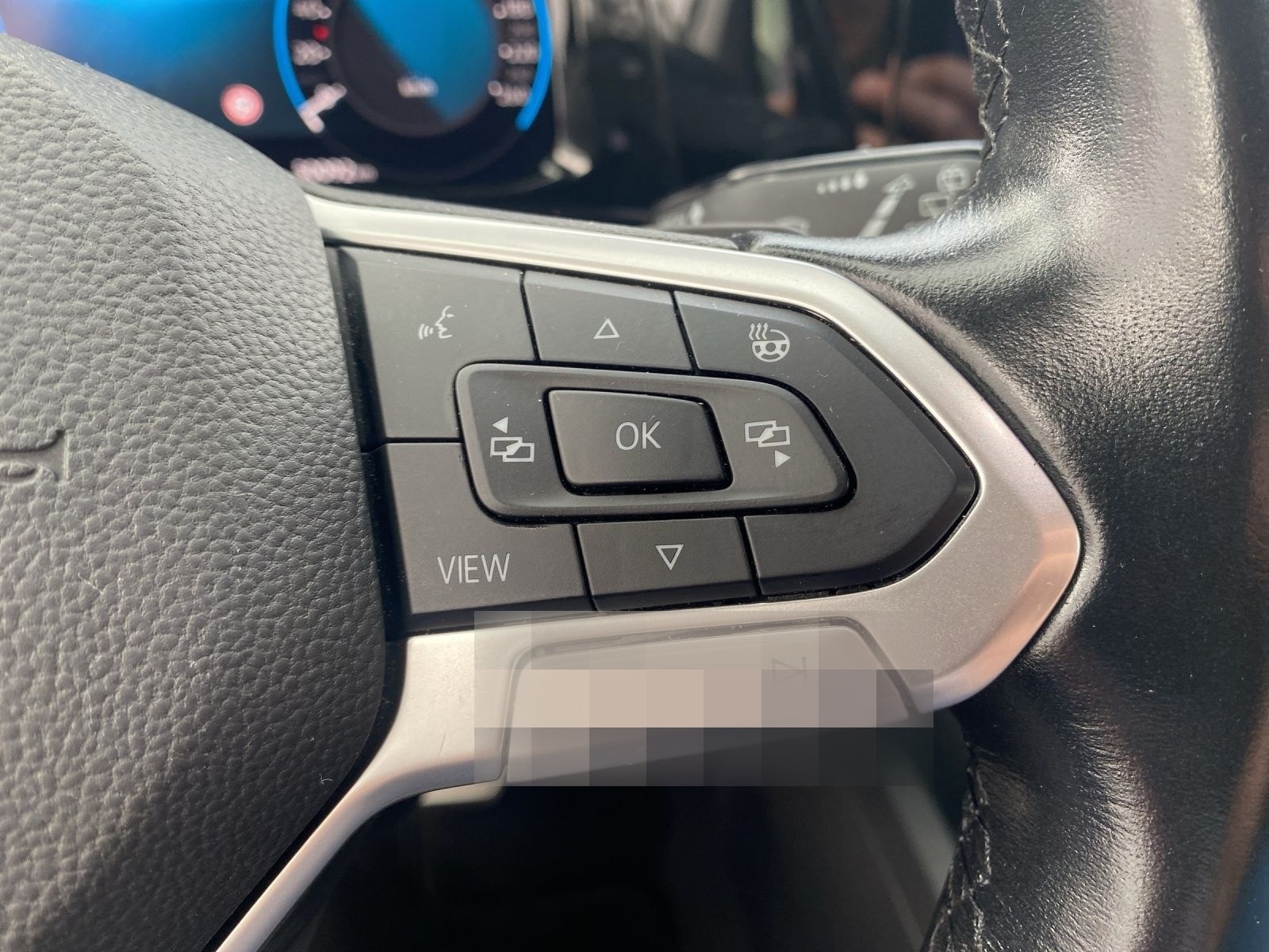 Volkswagen Golf VIII United 1.5 eTSI DSG STH/ACC/NAV/LED foto 21