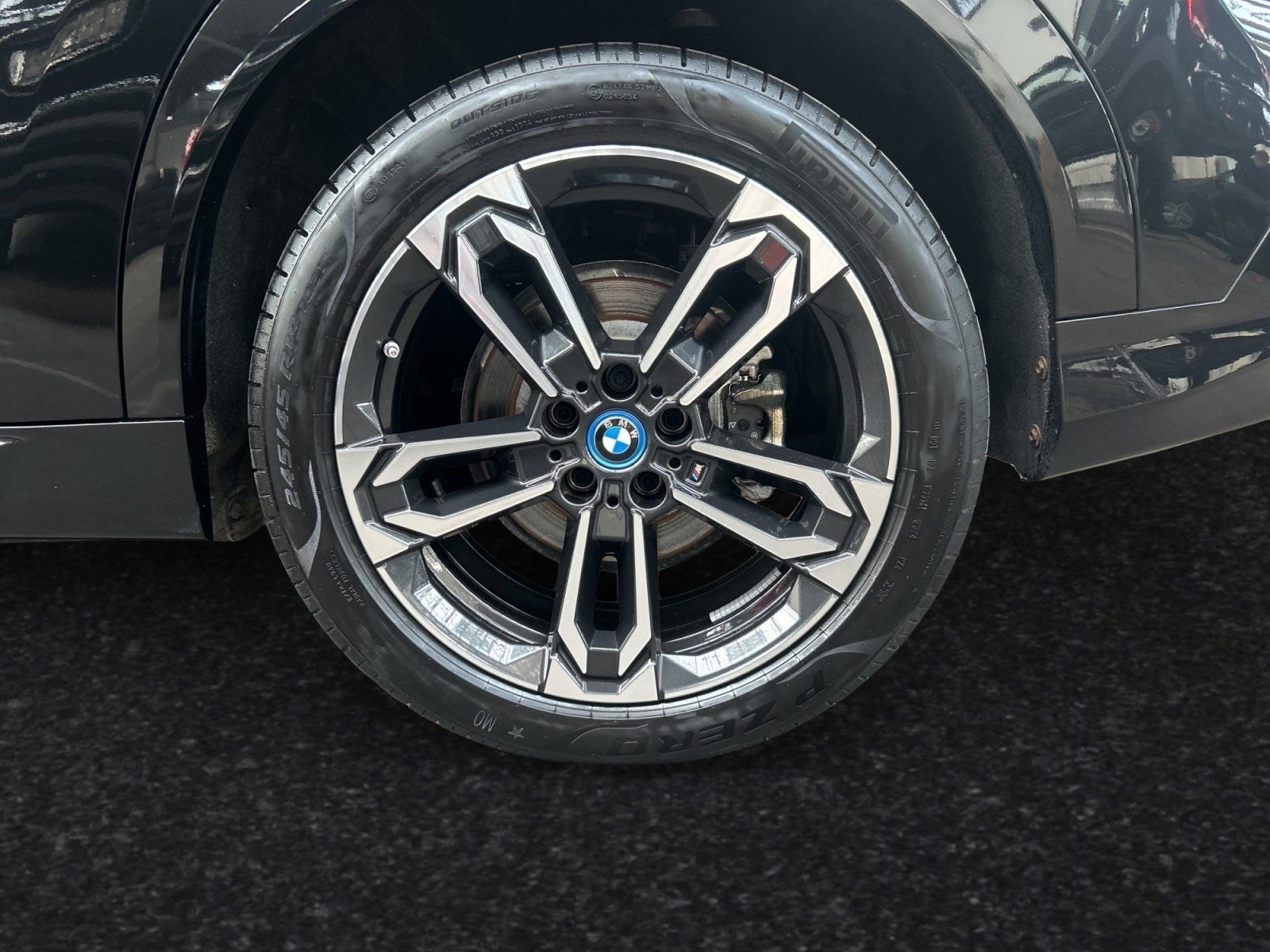 BMW iX2 eDrive20 M Sportpaket|Parkass.|19"LMR foto 5