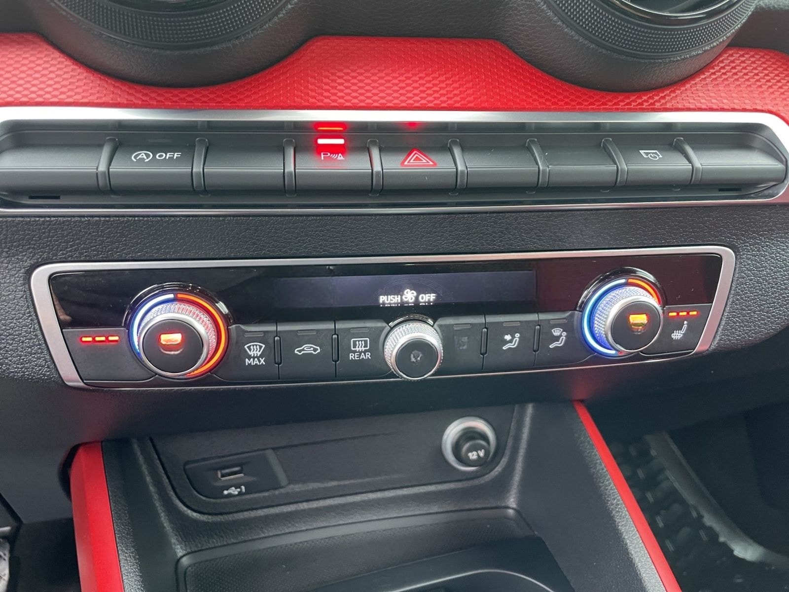 Audi Q2 2.0 TFSI quattro sport +S-TRONIC+KAMERA+LED++ foto 22