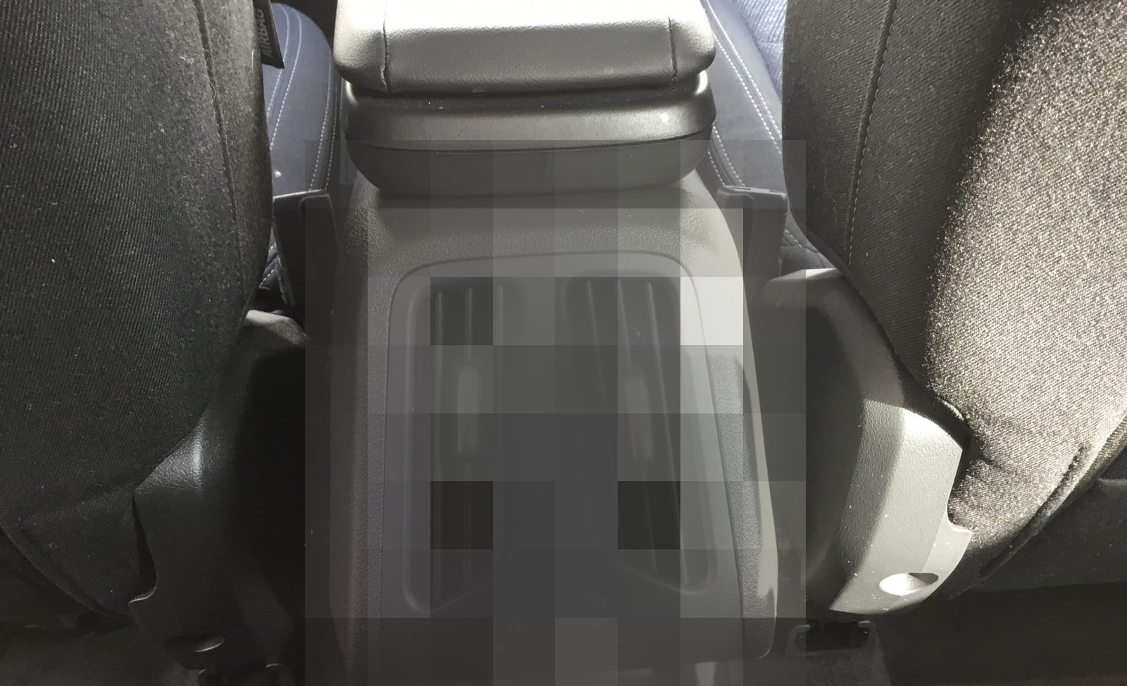 BMW X1 sDrive20i KAMERA+AHK+LM17+SITZHZ+LED foto 19