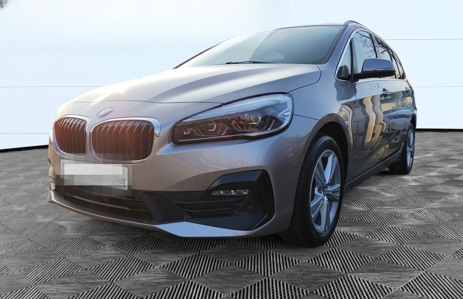 BMW 218d Gran Tourer foto 1