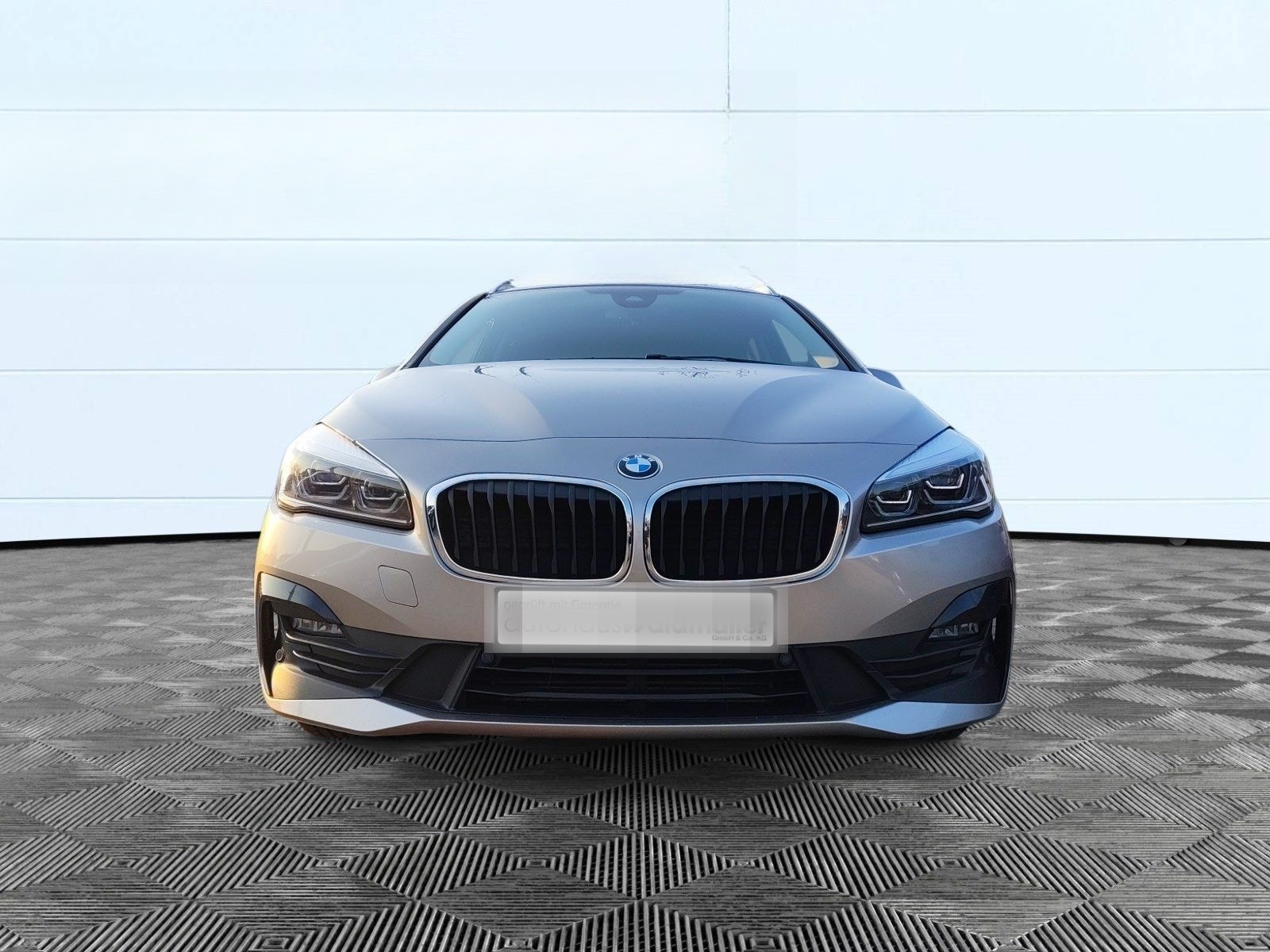 BMW 218d Gran Tourer foto 3