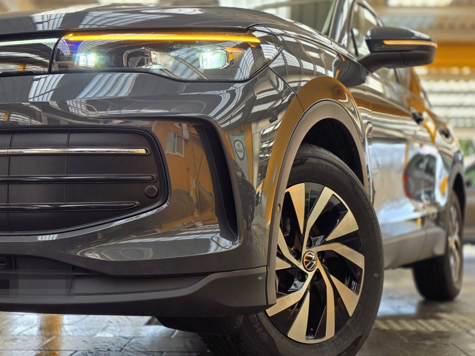 Volkswagen Tiguan Life eTSI AHK el.Heckk. Kamera Sicherheit foto 2