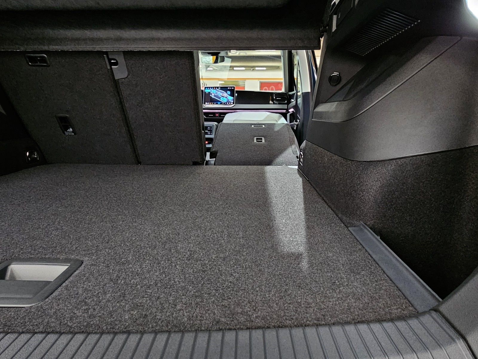 Volkswagen Tiguan Life eTSI AHK el.Heckk. Kamera Sicherheit foto 10