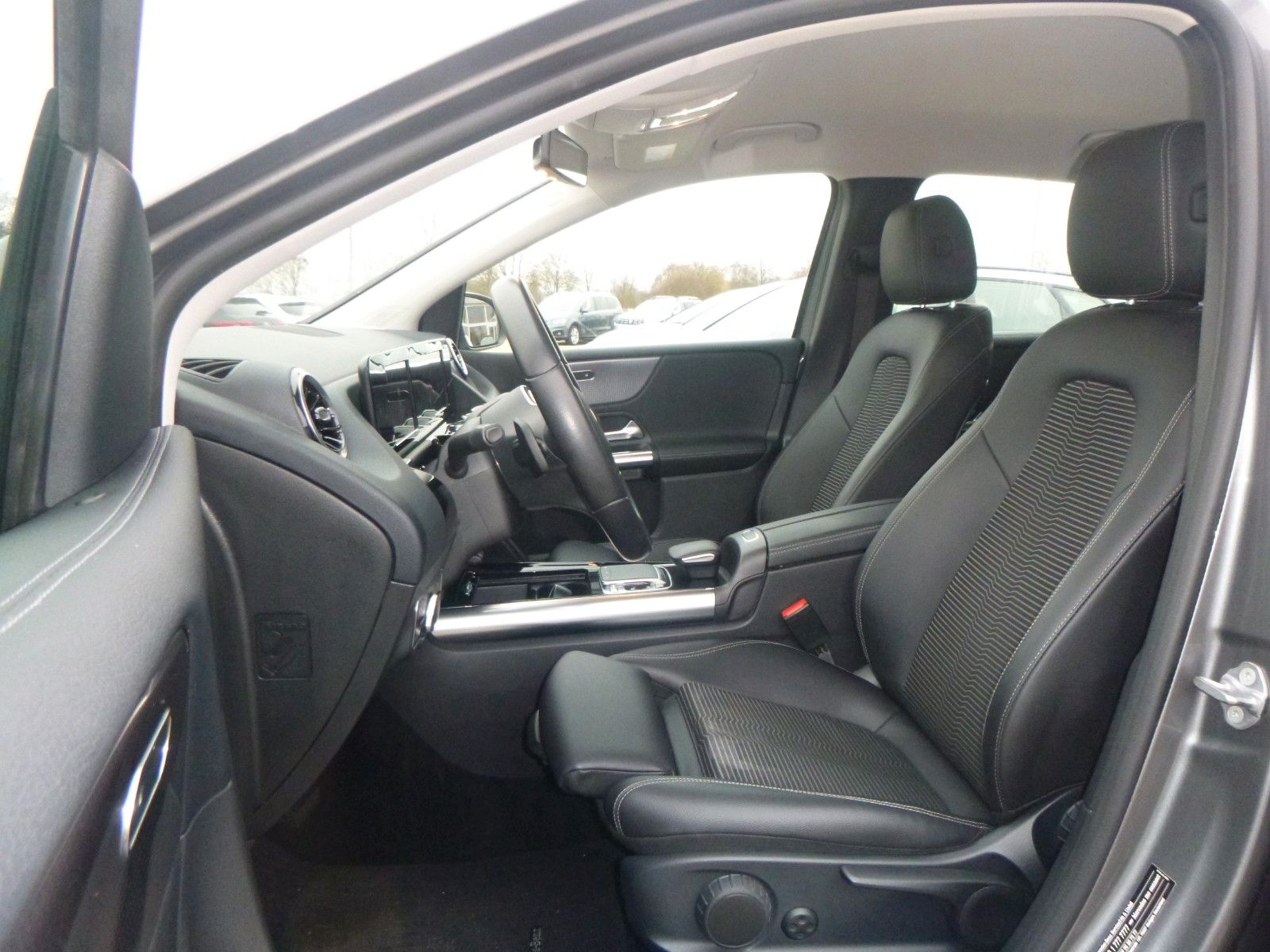 Mercedes-Benz B 180 >AUT/AHK/NAV/KAM/PDC/LED< foto 11