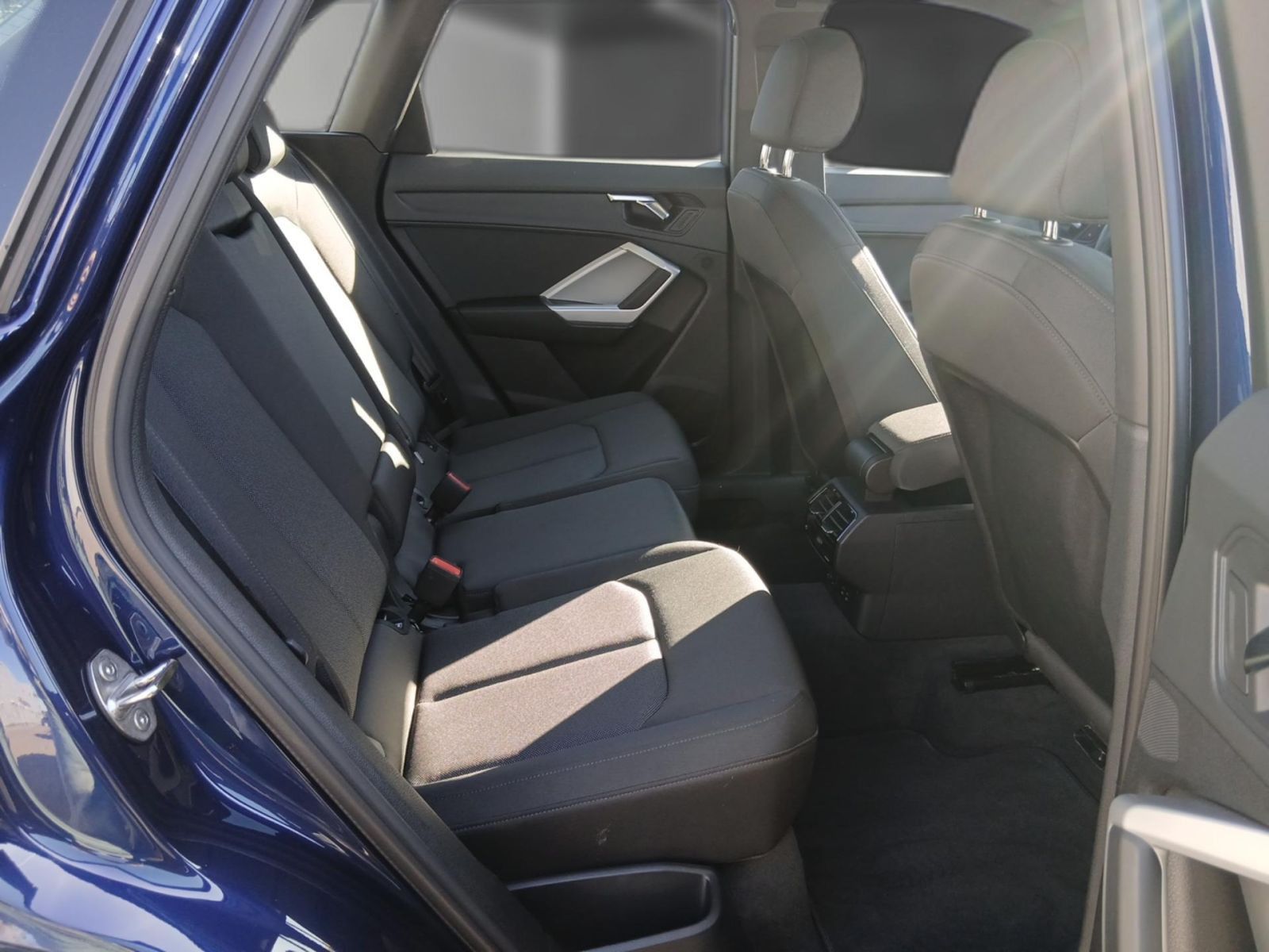 Audi Q3 35 TFSI Adv. S tronic *ACC*NAV+*R-CAM*SHZ* foto 11