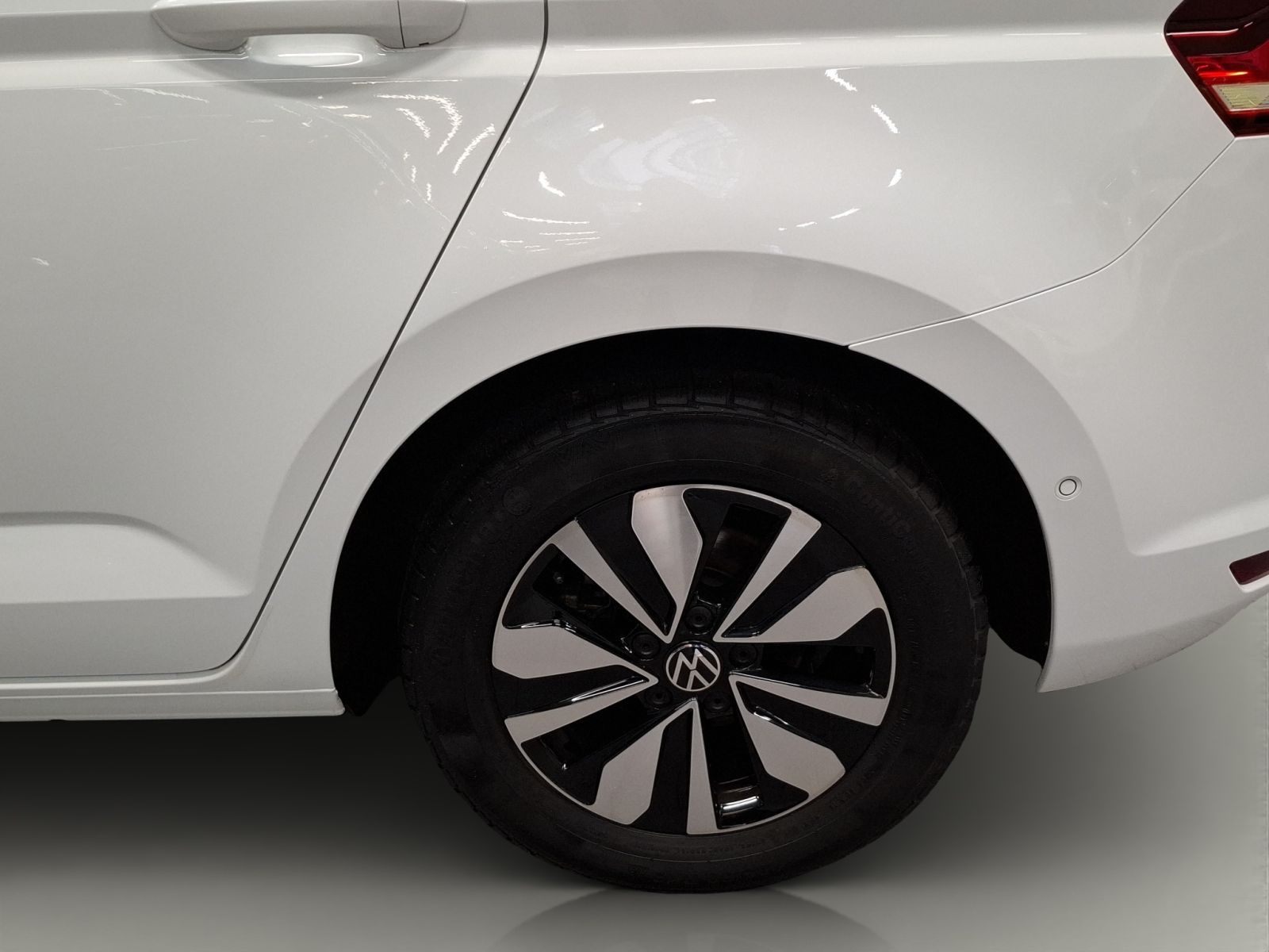 Volkswagen Touran Comfortline 1.5 TSI OPF 7-Gang DSG foto 20