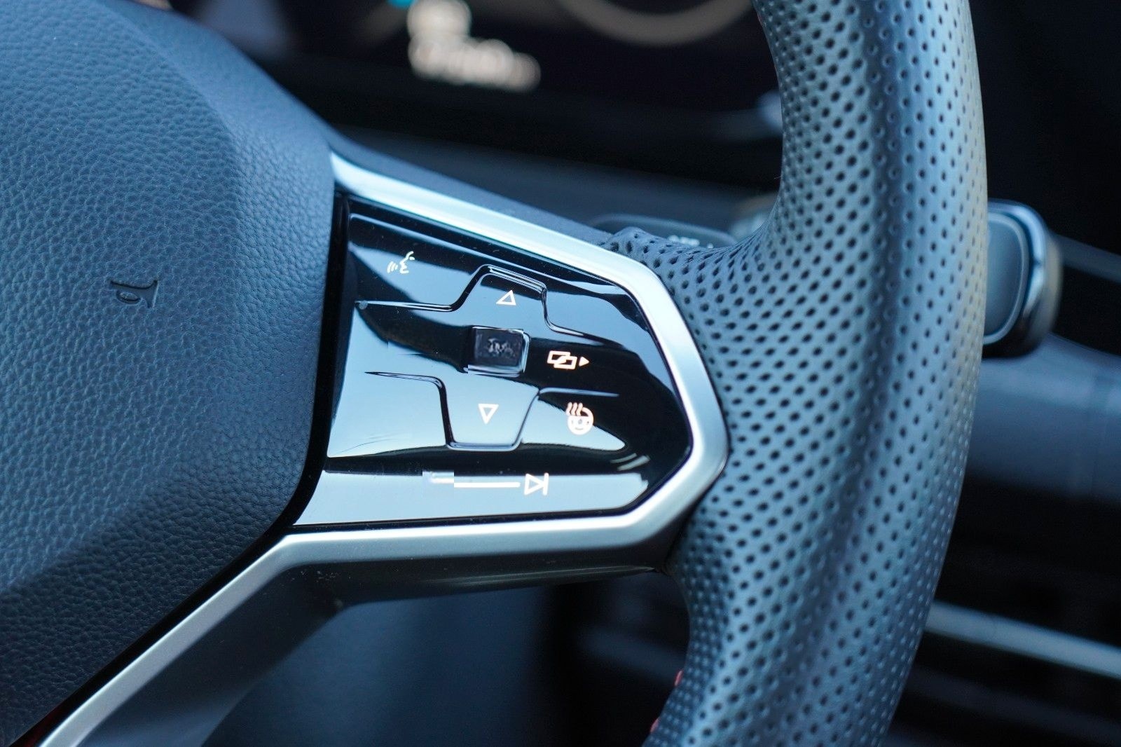 Volkswagen Golf VIII Lim. GTI Clubsport MIT 2 J. GARANTIE foto 14