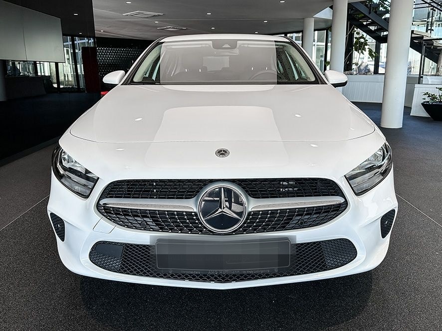 Mercedes-Benz A 250 e PROGRESSIVE+HALOGEN+SOUND+KAMERA+KEYLESS foto 3