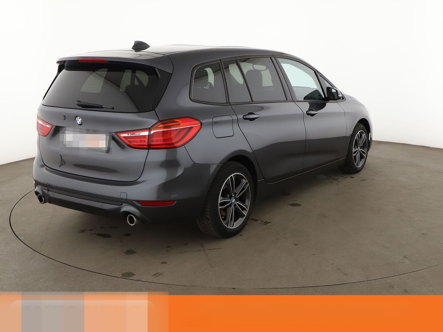 BMW 220i Gran Tourer Sport Line Aut.*NAVI*LED*TEMPO* foto 6