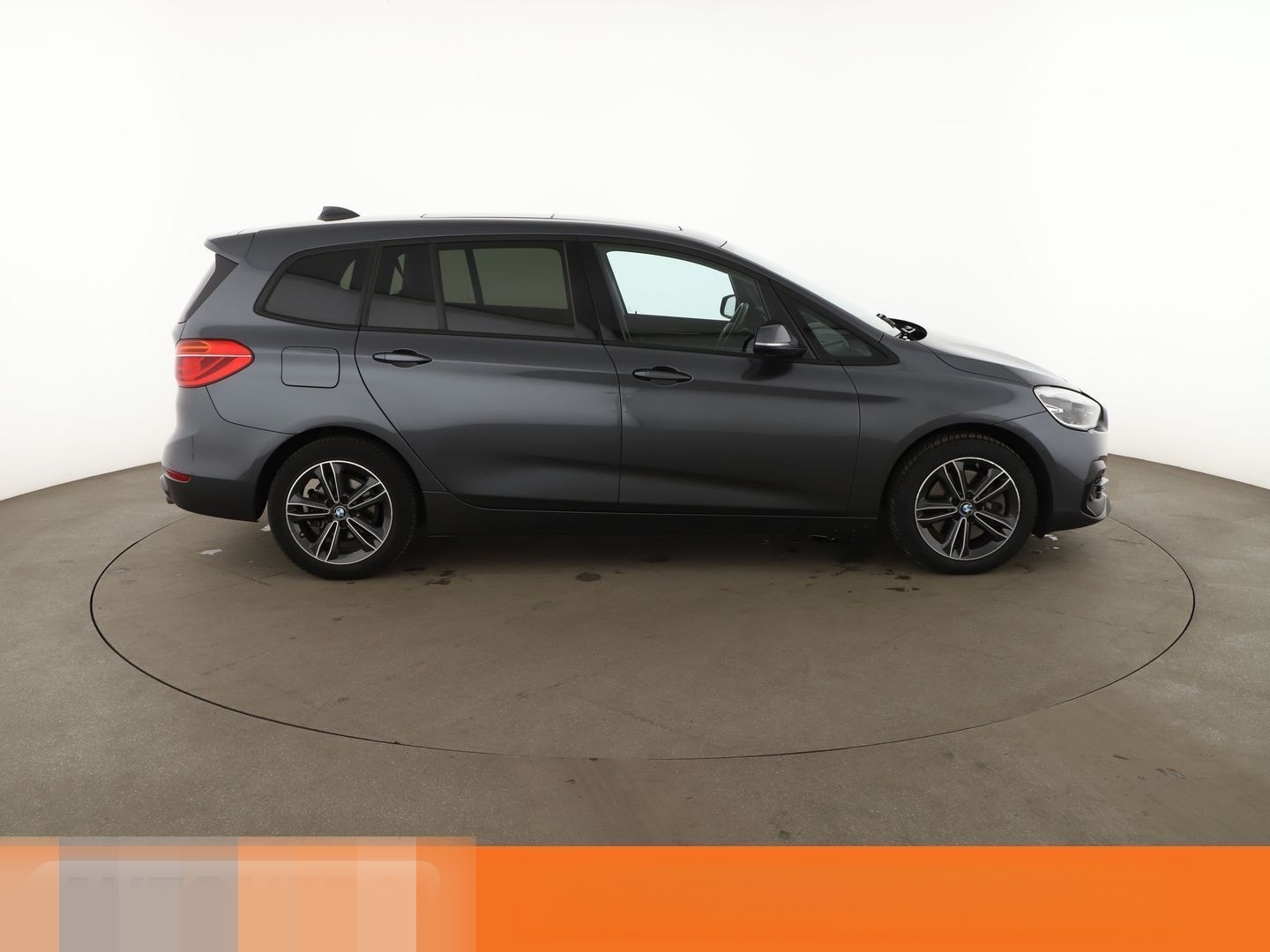 BMW 220i Gran Tourer Sport Line Aut.*NAVI*LED*TEMPO* foto 7