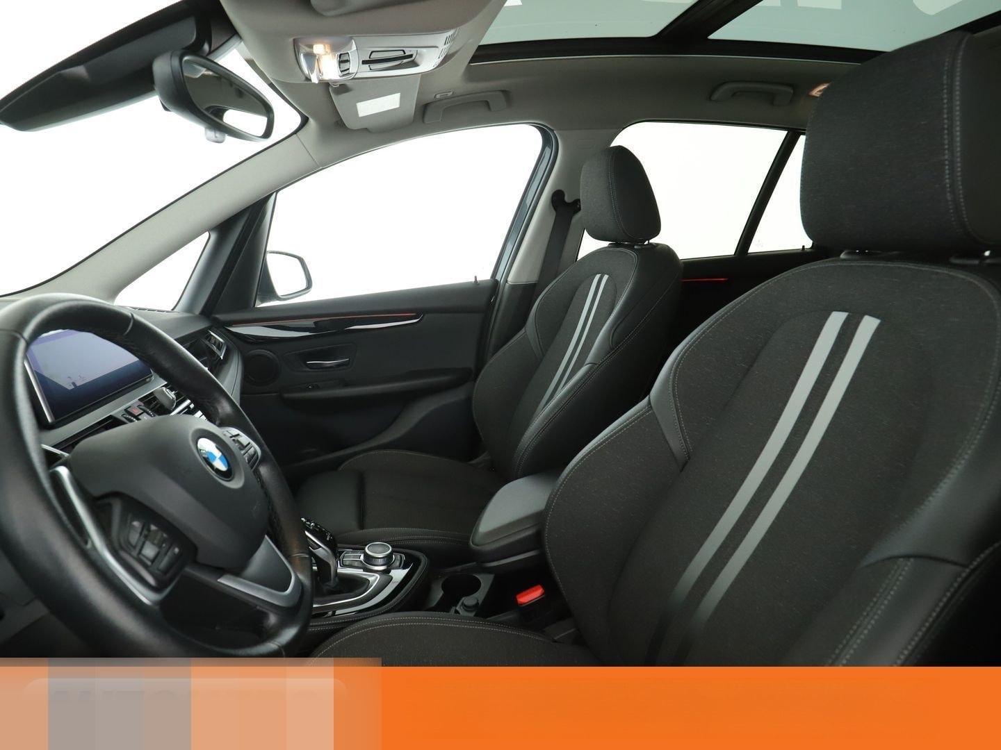 BMW 220i Gran Tourer Sport Line Aut.*NAVI*LED*TEMPO* foto 10