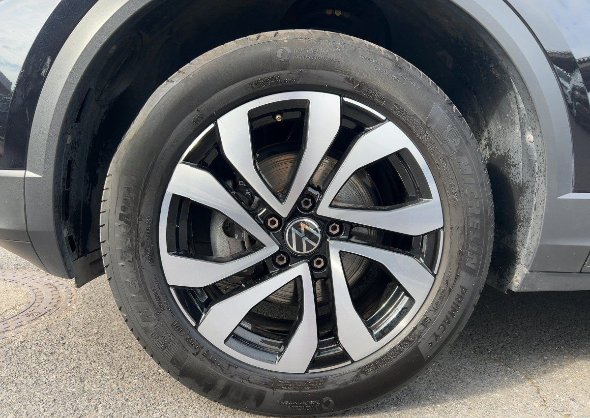 Volkswagen T-Roc ACTIVE 1.5 TSI DSG APP+DAB+ACC+LED+NAVI+PD foto 13