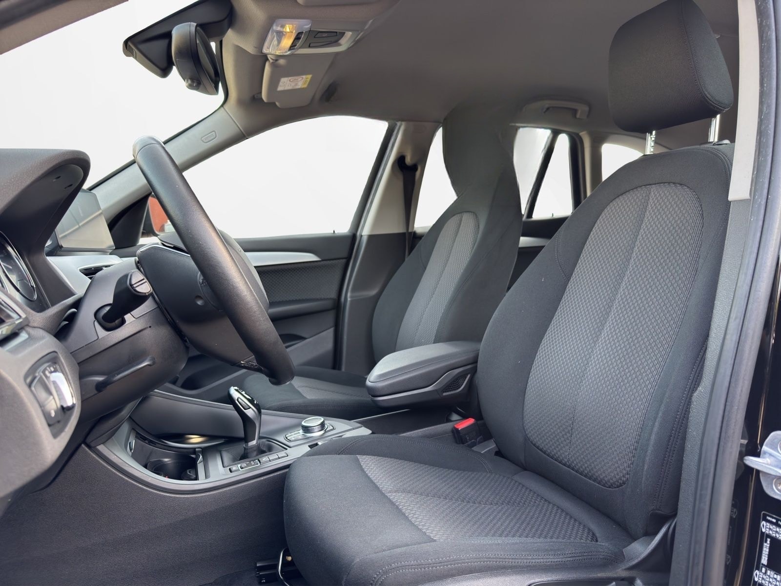 BMW X1 sDrive 18 I Advantage *LED *Navi+ *Business foto 9