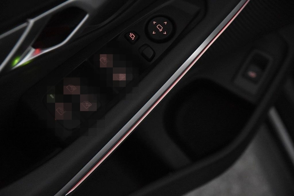 BMW 318i A Touring *1.Hand*Leder*Navi*SHZ*EHK* foto 16