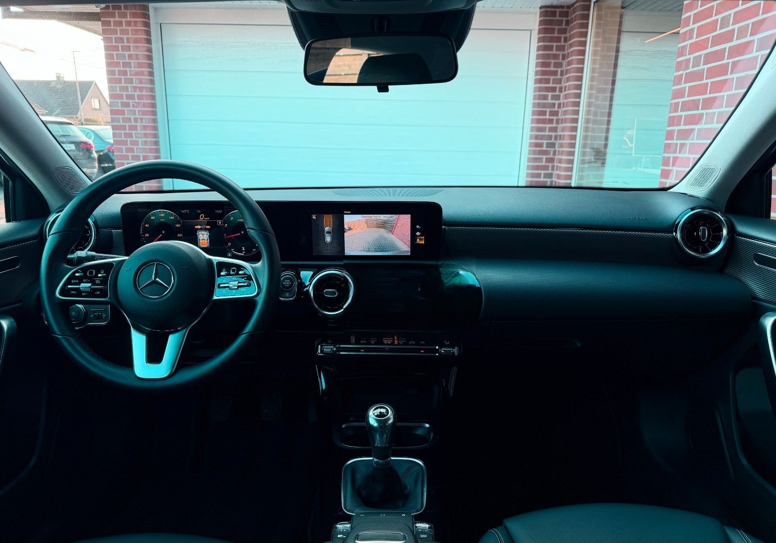 Mercedes-Benz A 180 Progressive MBUX Navi SHZ foto 14