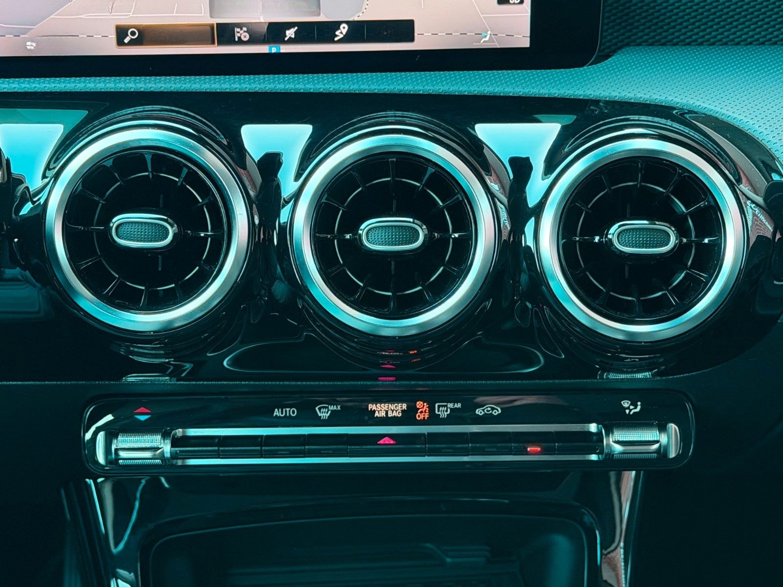 Mercedes-Benz A 180 Progressive MBUX Navi SHZ foto 19