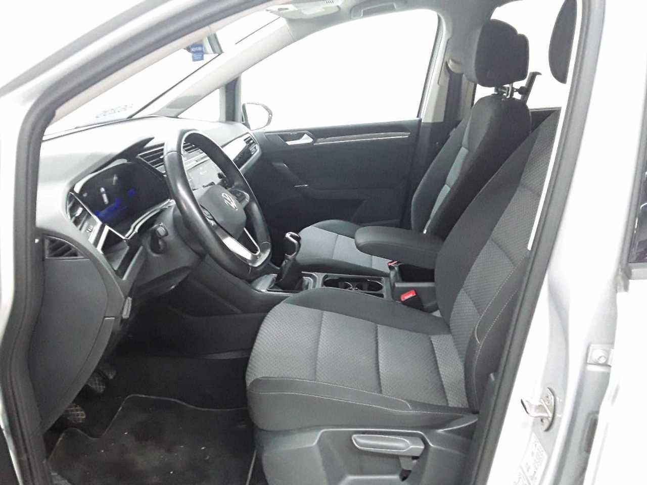 Volkswagen Touran 2.0 TDI Comfortline 7 Si. AHK LED foto 3