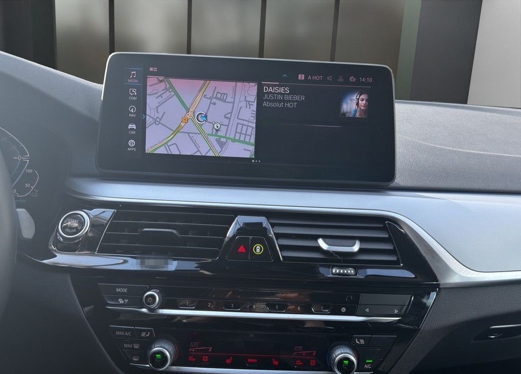 BMW 530e xDrive T. HYBRID LASER NAVI HUD 18" AHK foto 10