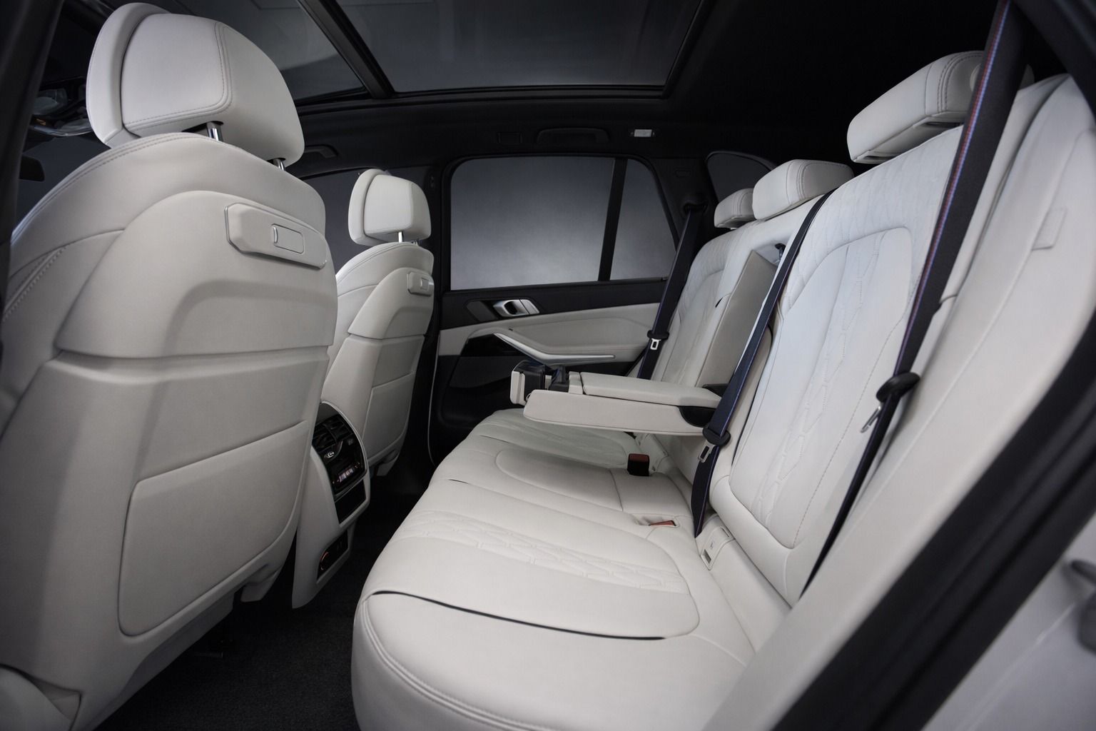 BMW X5 M60 i 3x M SPORT PRO*INTEGRAL*INDIVIDUAL*VOLL foto 16