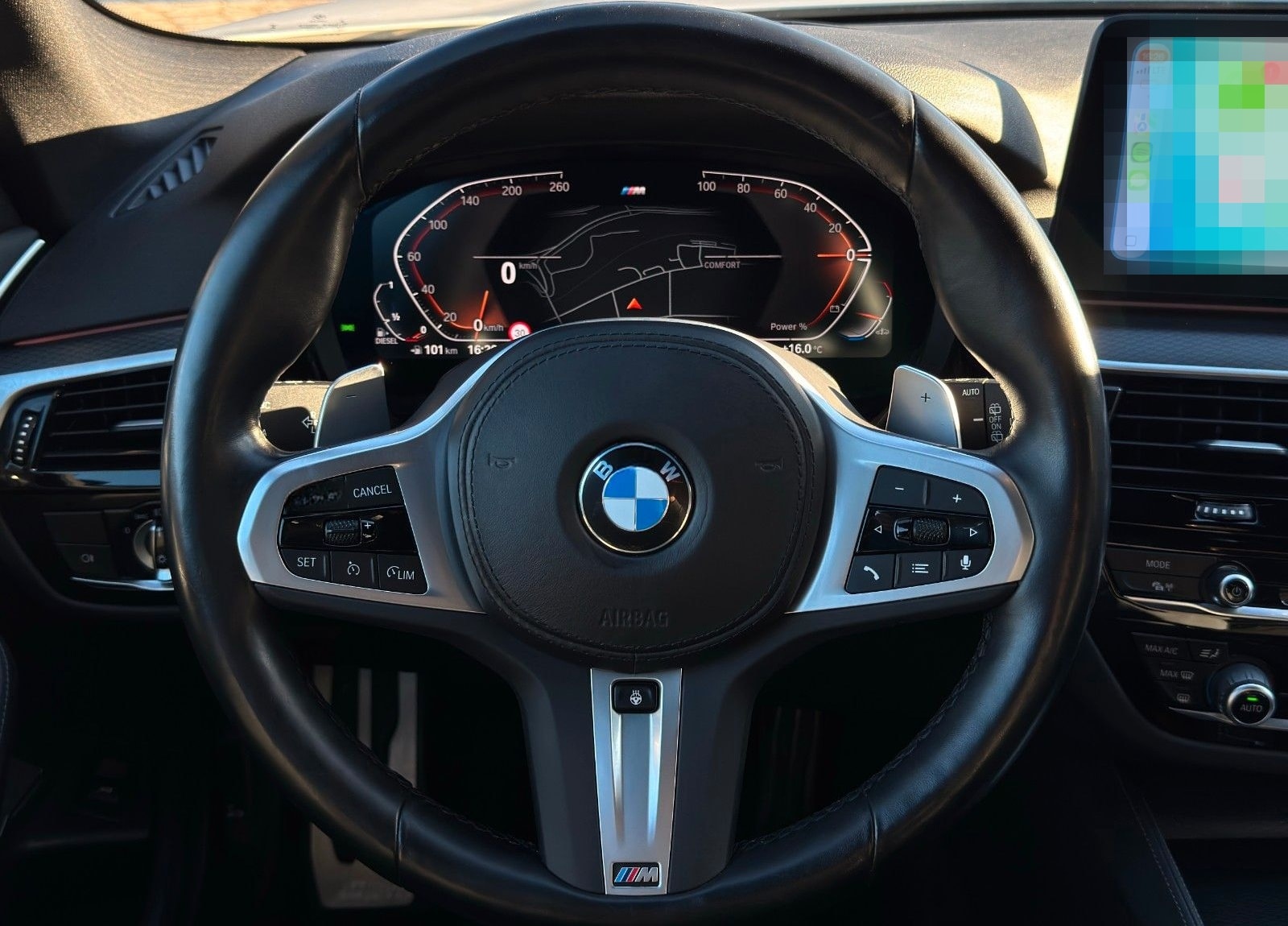 BMW 530d Touring M Sport Shad HuD H&K LHZ SHZ Leder foto 18