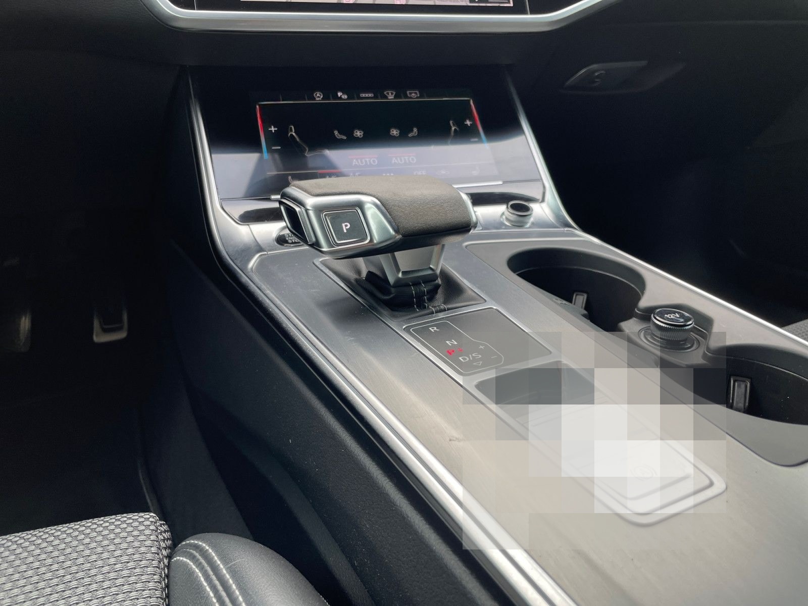 Audi A6 Avant 45 TDI quattro S-trnc S-line AHK 360° foto 8