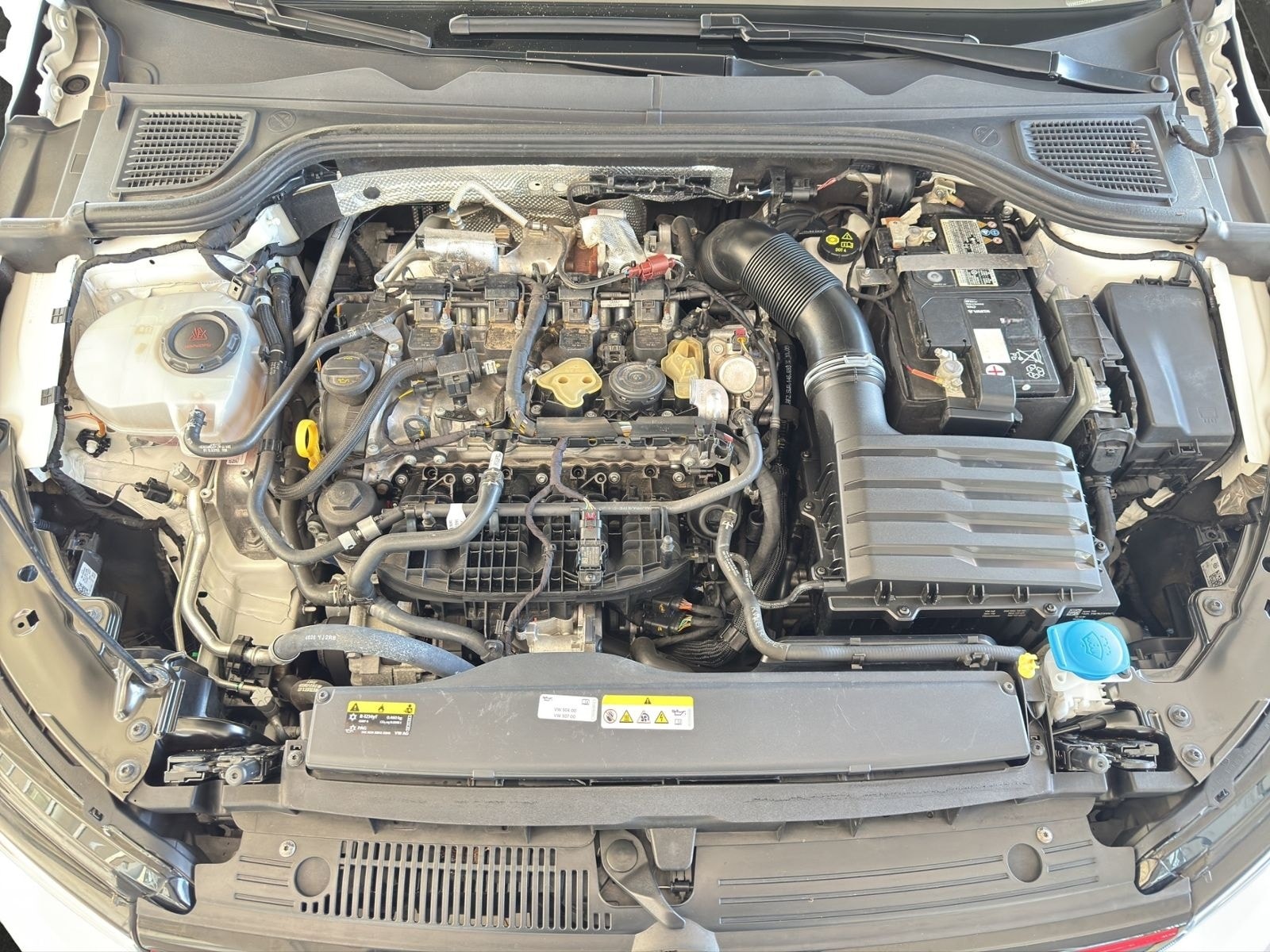 Volkswagen Golf VIII GTI Clubsport 2.0TSI DSG *LED+*DC Pro* foto 22