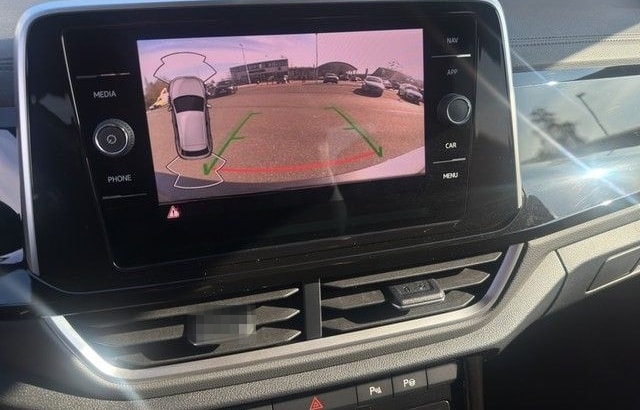 Volkswagen T-Roc 1.0 TSI 110 PS *R-LINE*LED NAVI KAMERA foto 14