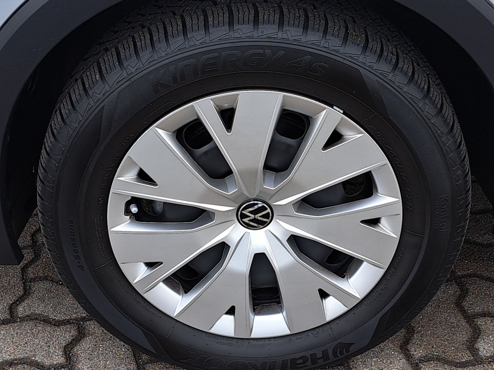 Volkswagen T-Cross 1.0 TSI 3,99% APP 5J-GARAN LED GJ-REIF P foto 12