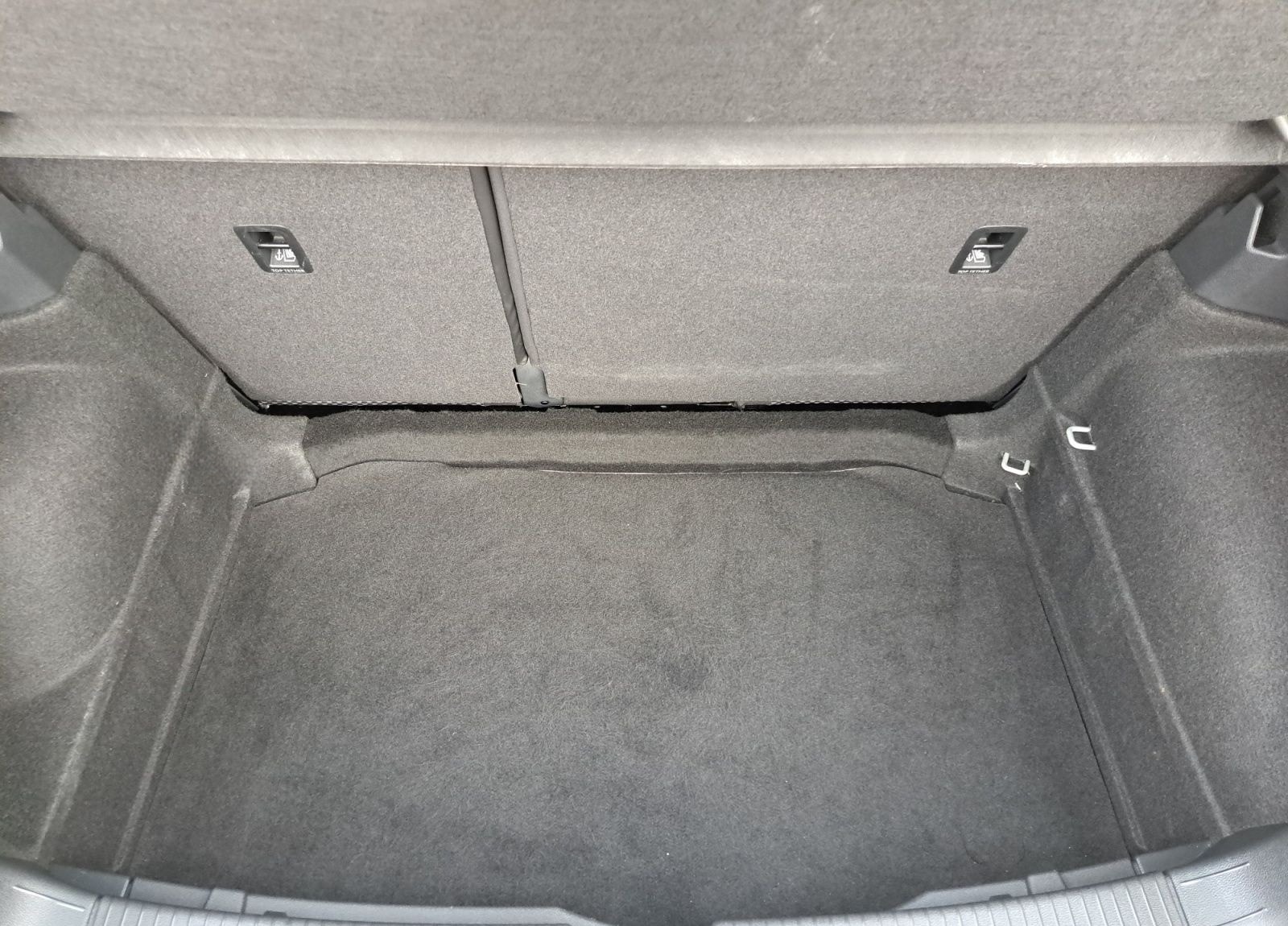 Volkswagen T-Cross 1.0 TSI 3,99% APP 5J-GARAN LED GJ-REIF P foto 13