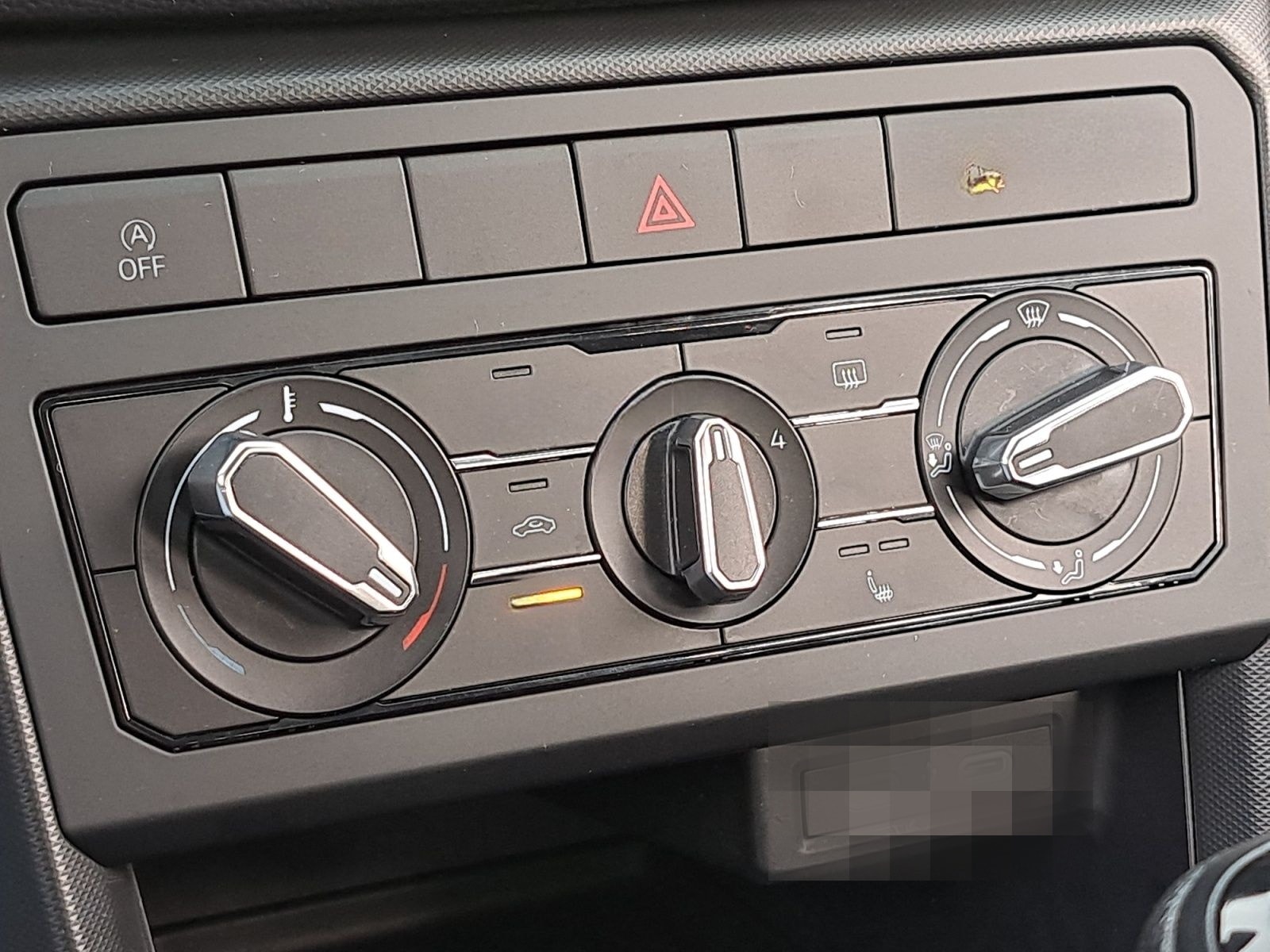 Volkswagen T-Cross 1.0 TSI 3,99% APP 5J-GARAN LED GJ-REIF P foto 21