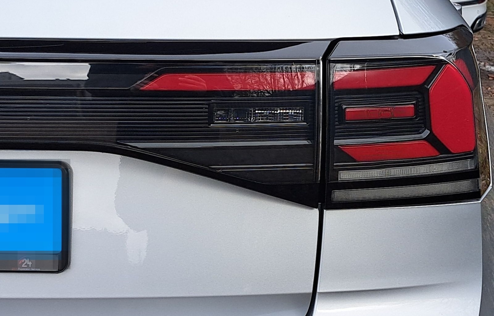 Volkswagen T-Cross 1.0 TSI 3,99% APP 5J-GARAN LED GJ-REIF P foto 25