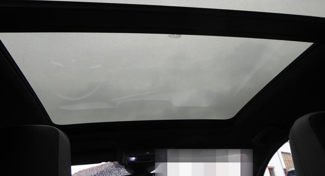 Volkswagen Golf Variant R-Line 2.0 TDI foto 13