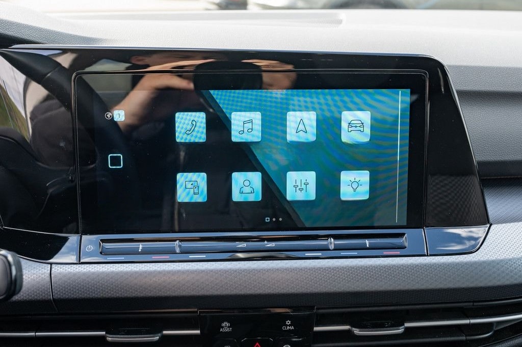 Volkswagen Golf VIII Active 1,5 l TSI STANDHZ. ACC HUD LED foto 13