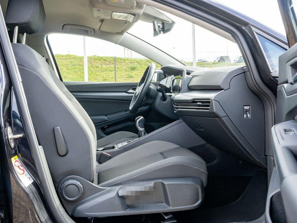 Volkswagen Golf VIII Active 1,5 l TSI STANDHZ. ACC HUD LED foto 3