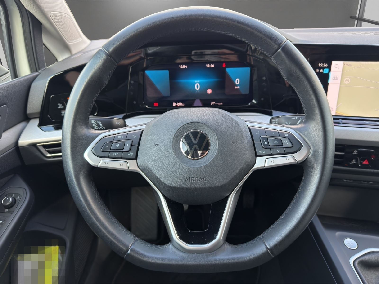 Volkswagen Golf VIII 1.5TSI Life NAVI+KAMERA+LED+APP-CONNEC foto 14